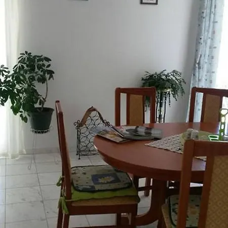 Lana Apartamento Trogir
