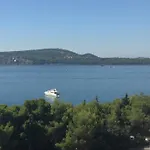 Lana Trogir