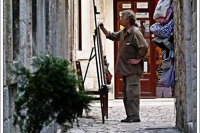 Lana Trogir