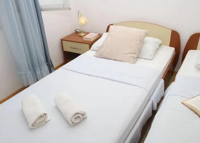 Lana Apartman